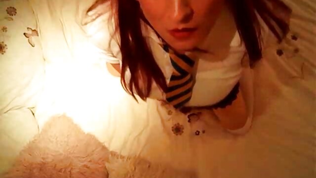 Close Up Of vụng về cô phim sex hoc sinh xxx gái xoa bóp của cô ấy ướt L. (không có âm thanh)