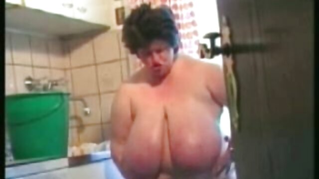 Puffypeach busty Babe dildo thú vui clit xxx hoc duong